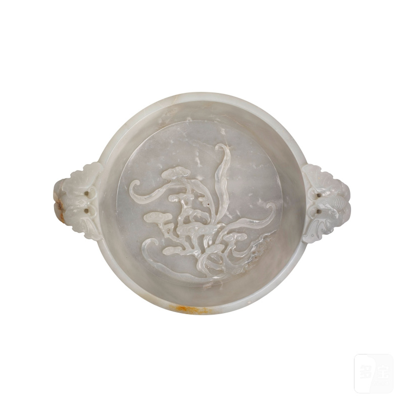 十八/十九世紀 青玉雕八吉祥靈芝紋活環三足洗 | A CELADON JADE 'BAJIXIANG' 'LINGZHI' MARRIAGE BOWL - 图2